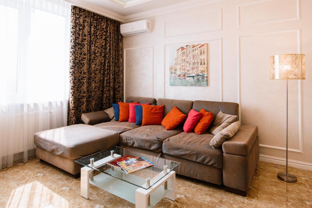 Luxury For Business & Pleasure Royal 2 Kyiv Exterior foto